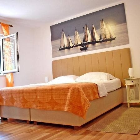 Apartmani Bozic Stobreč Εξωτερικό φωτογραφία