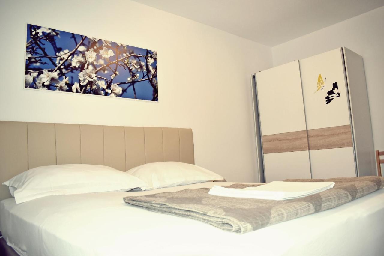Apartmani Bozic Stobreč Εξωτερικό φωτογραφία
