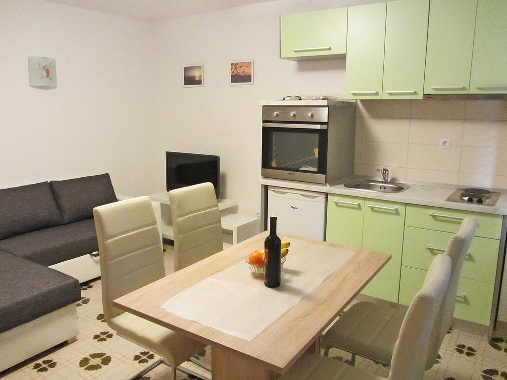 Apartmani Bozic Stobreč Εξωτερικό φωτογραφία